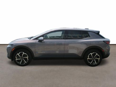 Used 2025 Chevrolet Equinox EV LT w/ Comfort Package AWD/4WD image 6