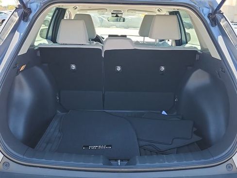 Used 2022 Toyota Corolla Cross L image 16