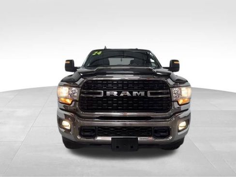 Certified 2024 RAM 2500 Big Horn AWD/4WD image 5