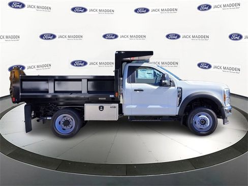 New 2025 Ford F550 XL image 7