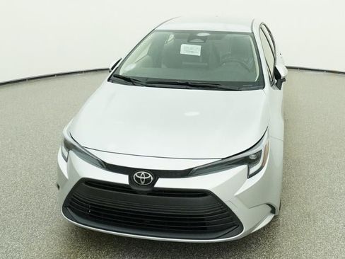 New 2026 Toyota Corolla LE FWD image 15
