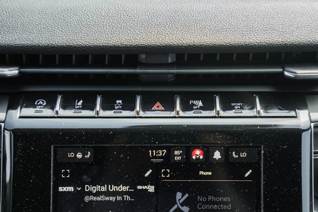 Used 2023 Jeep Grand Cherokee Altitude AWD/4WD image 45