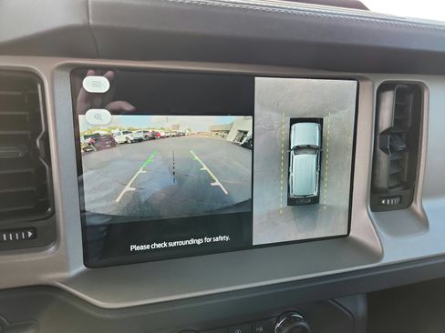New 2026 Ford Bronco Outer Banks w/ Sasquatch Package AWD/4WD image 19
