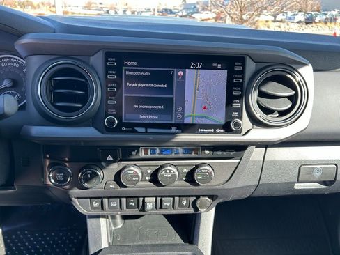 Used 2022 Toyota Tacoma TRD Sport w/ TRD Premium Sport Package image 20