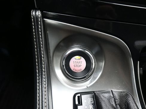 Used 2020 Nissan Maxima Platinum w/ Sport Mat Group image 24