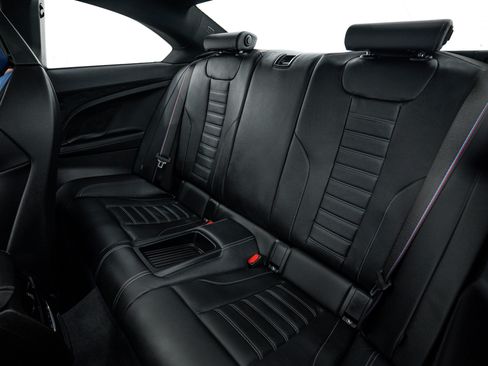 Used 2023 BMW M2 RWD image 17