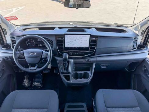 Used 2025 Ford Transit 350 XLT RWD image 12