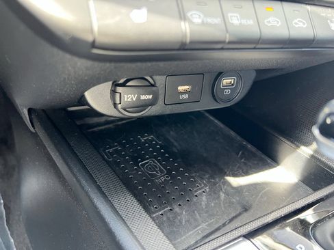 Used 2023 Hyundai Elantra Limited FWD image 36