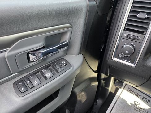 Certified 2019 RAM 1500 Classic Warlock image 7