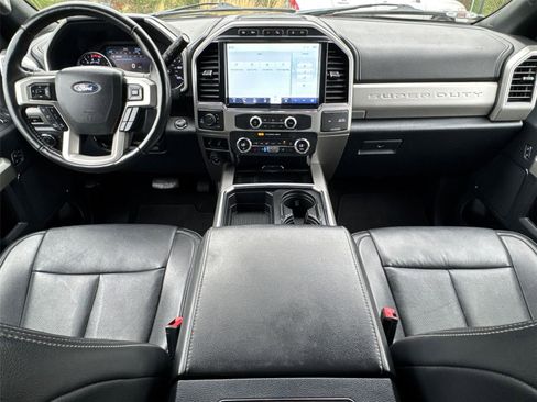Certified 2022 Ford F350 Lariat w/ Tremor Off-Road Package AWD/4WD image 21