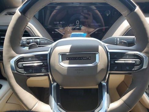 New 2026 GMC Yukon Denali w/ Denali Reserve Package AWD/4WD image 20
