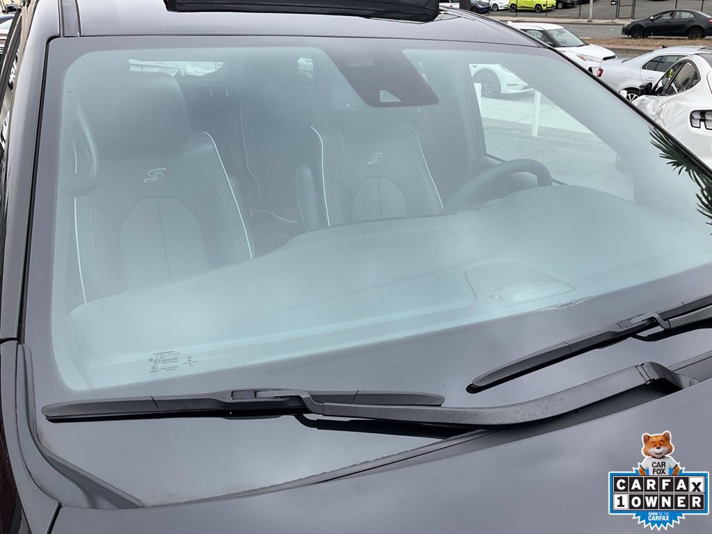 Used 2023 Chrysler Pacifica Limited w/ Uconnect Theater Family Group FWD image 81