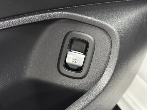 Used 2025 Mercedes-Benz CLE 53 AMG CLE 53 AMG image 23