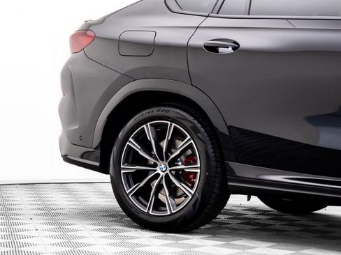 New 2026 BMW X6 xDrive40i w/ Executive Package image 34