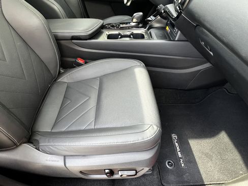 Used 2023 Lexus NX 350h AWD image 43