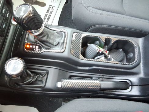 Used 2021 Jeep Wrangler Unlimited Sport AWD/4WD image 18