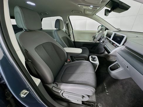 Used 2024 Hyundai Ioniq 5 SEL image 31