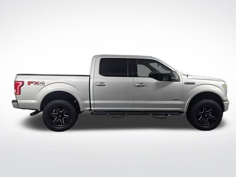 Used 2017 Ford F150 XLT w/ Equipment Group 302A Luxury image 8