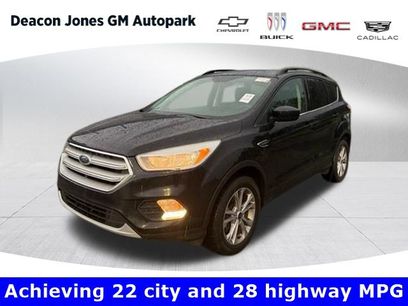 Used 2018 Ford Escape SE w/ SE Sync 3 Package