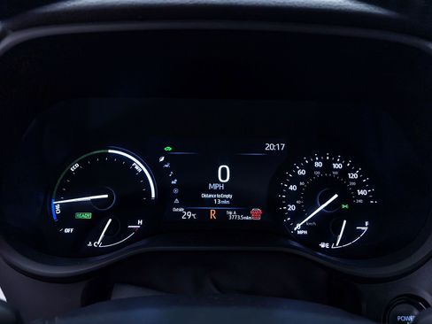 Used 2025 Toyota Sienna XLE FWD image 36