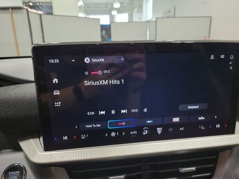 Used 2025 Ford Explorer ST image 46