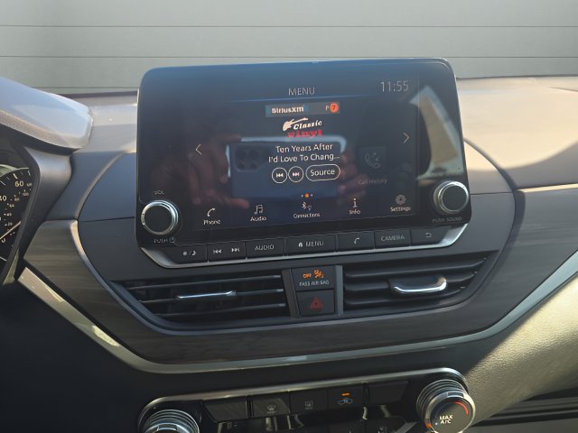 Certified 2023 Nissan Altima 2.5 SV FWD image 15