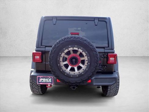 Used 2019 Jeep Wrangler Unlimited Rubicon image 3