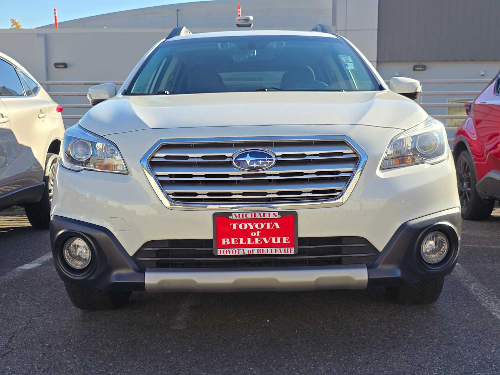 Used 2017 Subaru Outback 2.5i Limited AWD/4WD image 2