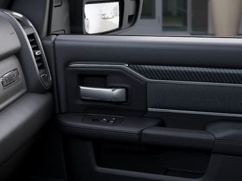 New 2026 RAM 2500 Big Horn AWD/4WD image 25