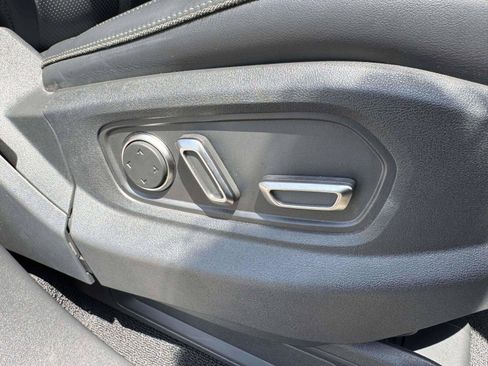 Used 2025 Rivian R1S Adventure AWD/4WD image 60