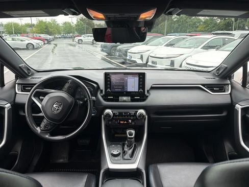 Used 2020 Toyota RAV4 XSE AWD/4WD image 15