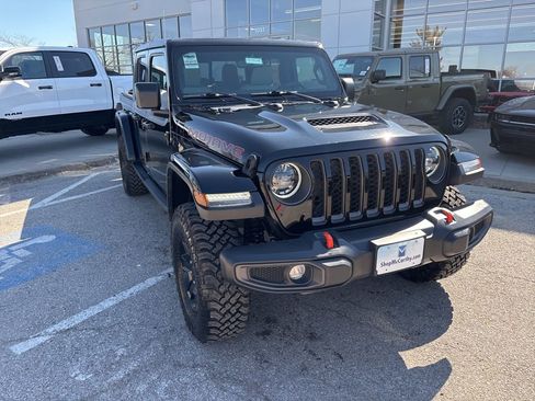 Used 2023 Jeep Gladiator Mojave w/ LED Lighting Group image 4