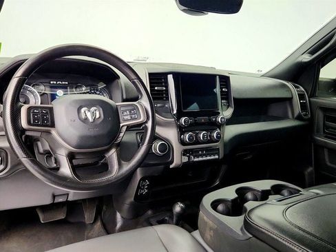 Used 2022 RAM 2500 Tradesman w/ Chrome Appearance Group AWD/4WD image 12