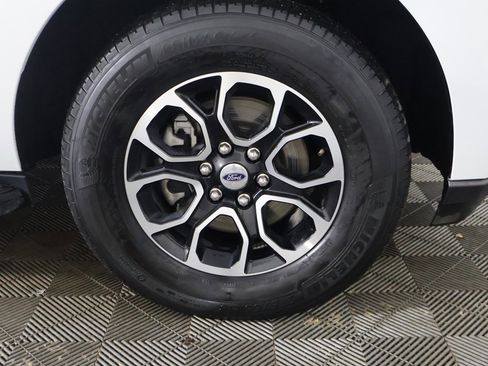 Used 2024 Ford Expedition Max XLT image 25