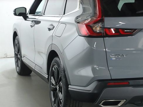 Used 2025 Honda CR-V Sport Touring image 42