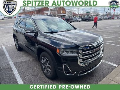 Used 2023 GMC Acadia SLT w/ LPO, Floor Liner Package