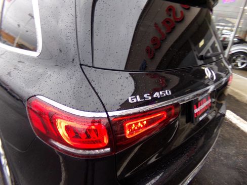 Used 2020 Mercedes-Benz GLS 450 4MATIC image 5