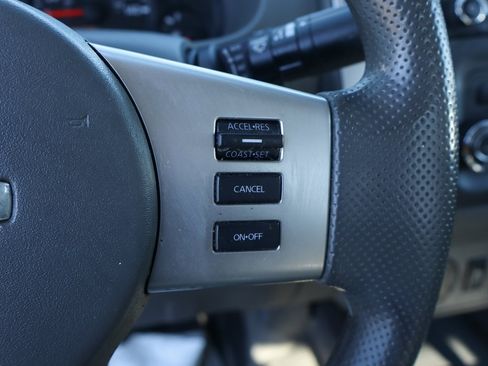 Used 2018 Nissan Frontier S image 27