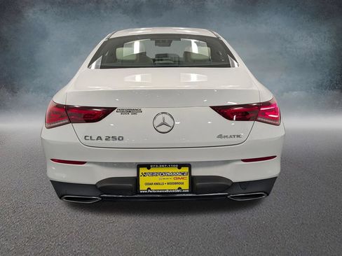Used 2023 Mercedes-Benz CLA 250 4MATIC image 5