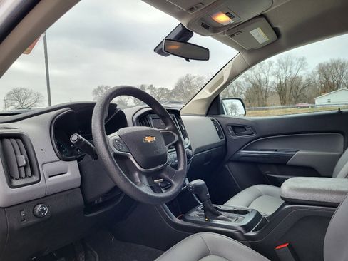 Used 2021 Chevrolet Colorado W/T w/ WT Convenience Package image 7