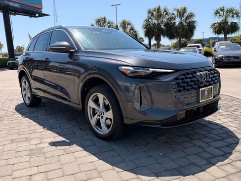 Used 2025 Audi Q5 Premium Plus AWD/4WD image 7
