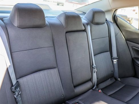 Used 2023 Nissan Altima 2.5 SV image 17