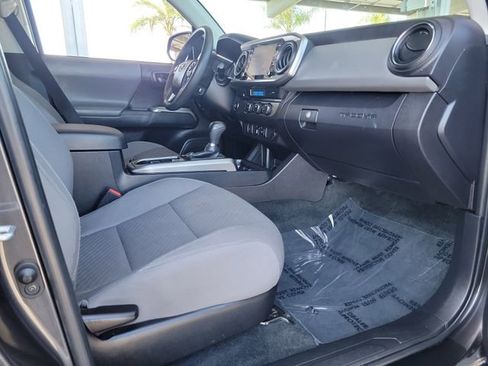 Used 2023 Toyota Tacoma SR5 RWD image 21