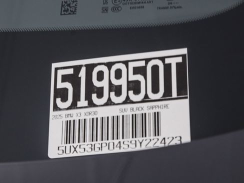 Certified 2025 BMW X3 xDrive30i w/ M Sport Package image 28