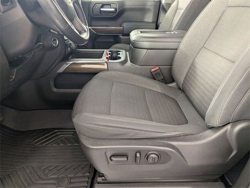 Used 2020 Chevrolet Silverado 1500 LT Trail Boss image 13