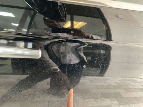 Used 2019 Lincoln Navigator Reserve image 9