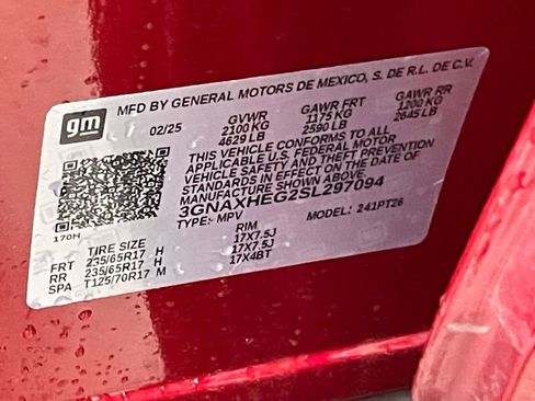 Used 2025 Chevrolet Equinox LT w/ Convenience Package II FWD image 34