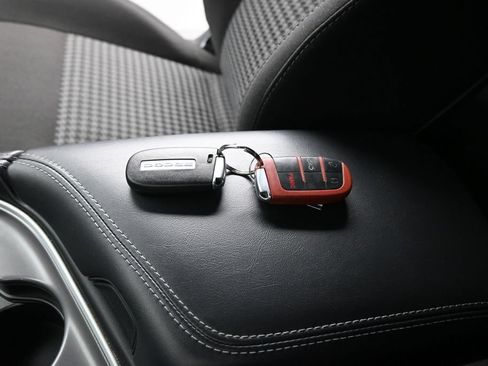 Used 2021 Dodge Challenger R/T Scat Pack RWD image 19