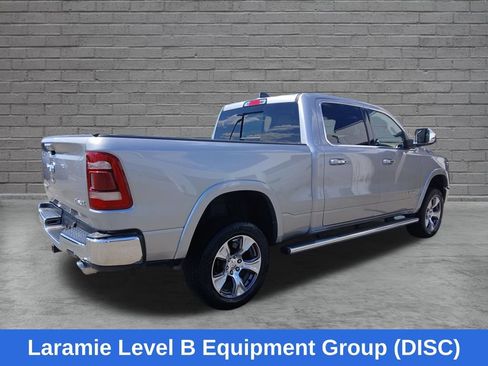 Used 2022 RAM 1500 Laramie AWD/4WD image 6
