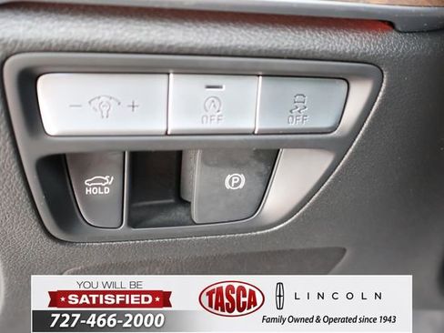 Used 2022 Genesis G80 2.5T w/ Prestige Package RWD image 22